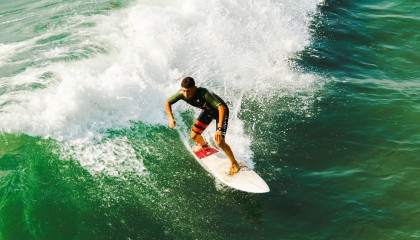 九游体育在线直播-足球文化节掀起全民足球热潮，推动运动普及，足球文化节征文美篇